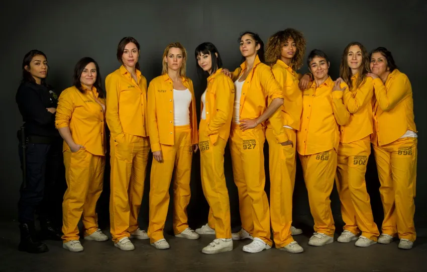 NUEVAS VISIBILIDADES PARA UN MUNDO DIVERSO +MUJERES +INDUSTRIAS CULTURALES SERIES DE TELEVISIÓN. VIS A VIS+CIMA