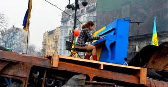 Piano / El árbol