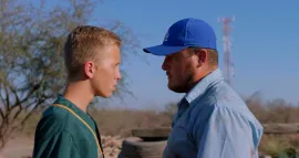 LOS DÉBILES
