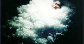 Utako Koguchi. Sleeping Flower (Flor durmiente). Japón, 1991